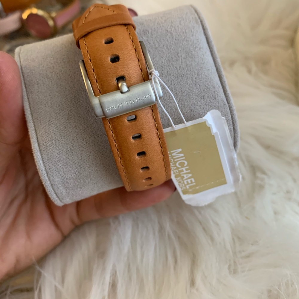 🧔🏽New MK men watch - Picture 5 of 8